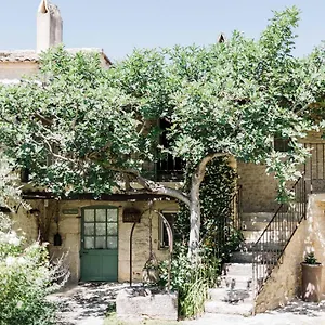 https://la-ferme-de-la-huppe.fr-provencehotel.com
